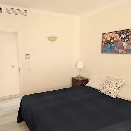 Hacienda Playa Junto Al Mar Apartment Marbella