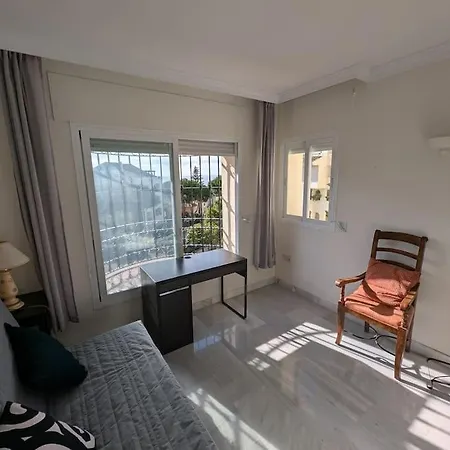 Apartment Hacienda Playa Junto Al Mar Marbella