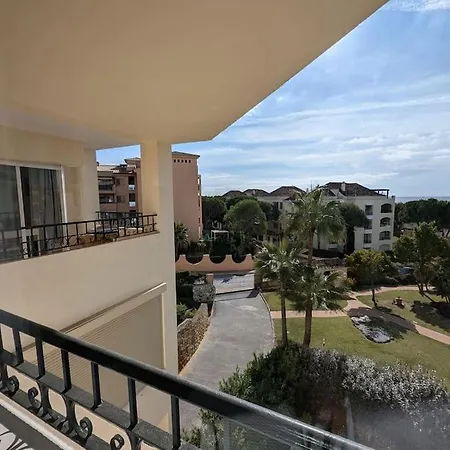 Apartment Hacienda Playa Junto Al Mar Marbella
